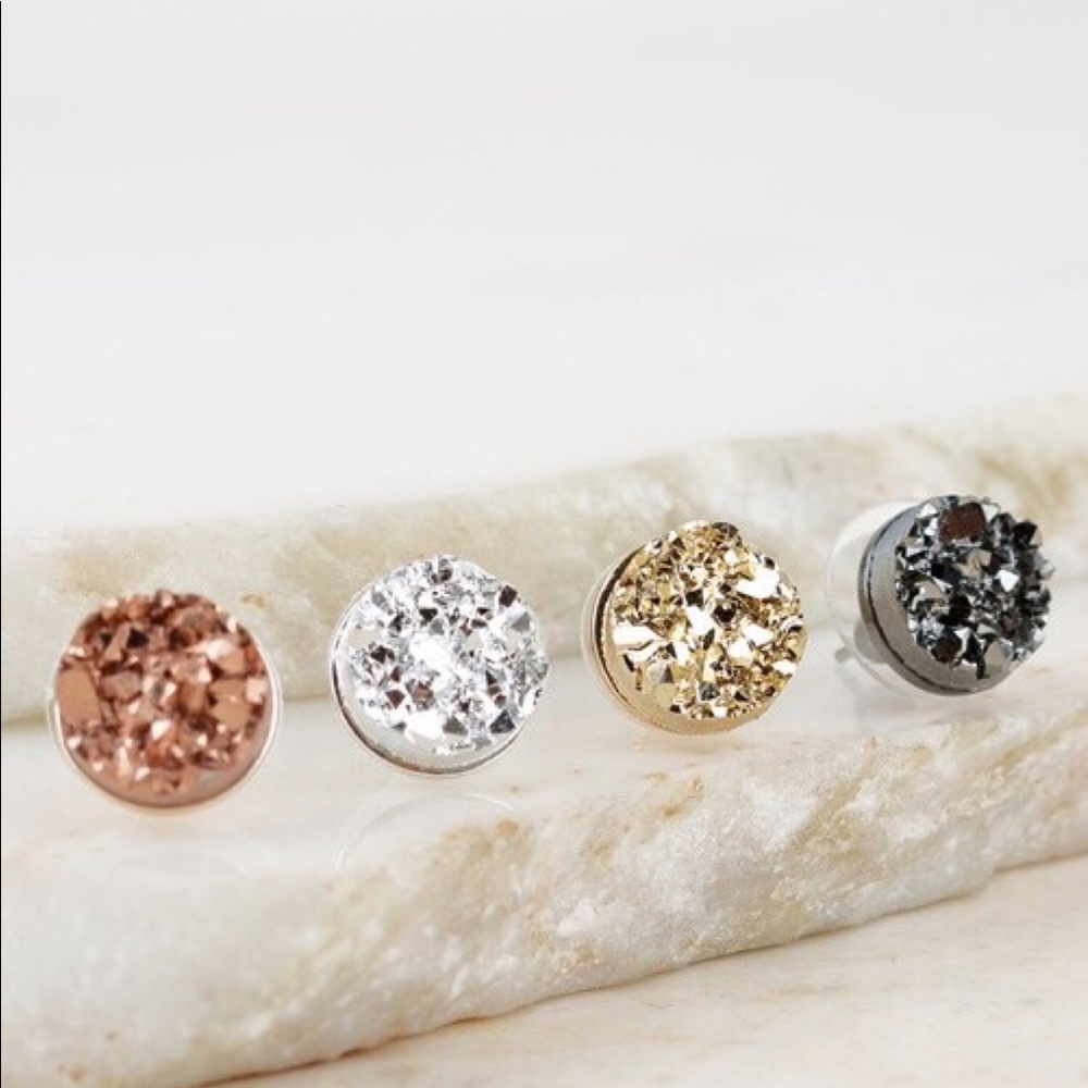 Round druzy earring stud - Picture 2 of 8